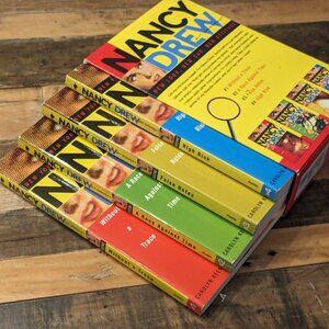 Nancy Drew Girl Detective Sleuth Box Set 1-4 Carolyn Keene Without a Trace